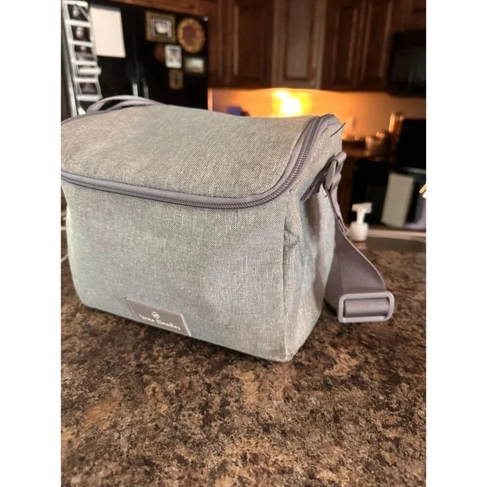 Gray Vera Bradley Lunchbox